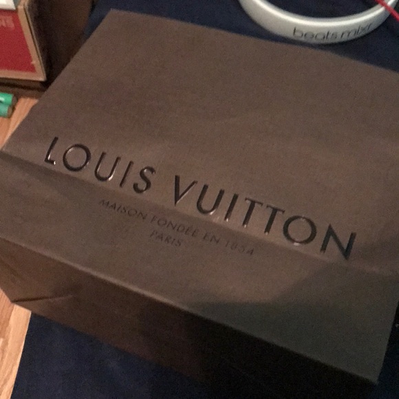 Authentic Louis Vuitton belt - Picture 6 of 8
